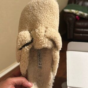 Birkenstock Boston Big Buckle Pap Teddy Eggshell size 8